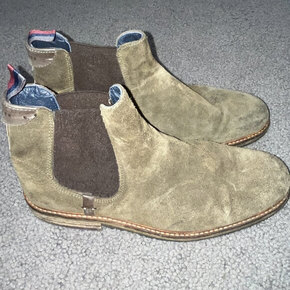 TED BAKER Bronzo Suede CHELSEA BOOTS BOOTIES SHOES Crepe Outsoles -EUC - 10 main image 5